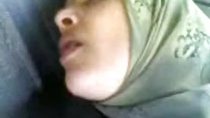 Hạnh phúc Iris liếm âm hộ của sec loan luan me con Suzanne