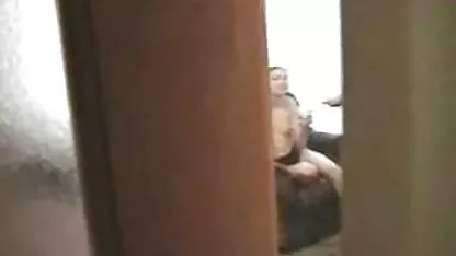 Không có gì là khốn nạn, nhưng một cái mụn trên mông làm hỏng mọi phim sec loan luan me ke thứ