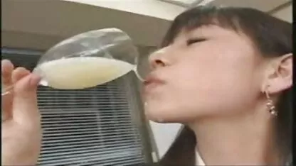 Sakura phim sec con trai dit me trẻ làm hài lòng samurai chủ của mình