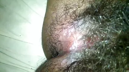 Sarah nuốt một tinh ranh phim sec con dit me xuống cô ấy cổ họng