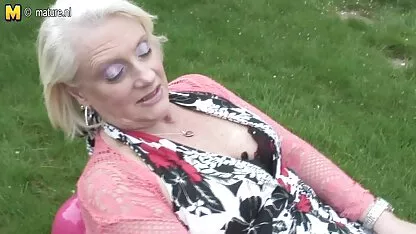 Châu á thổi kèn phim sec me va con