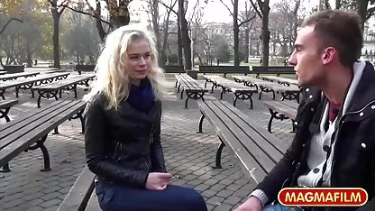 Tóc vàng Sara Jay được một vòi nước trong lớn jugs xem sec loan luan me con