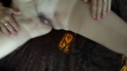 Brunette Janice Griffith fucks với sec dit me vo cô ấy khuy áo