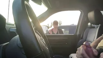 Sexy Aurora masturbates ướt âm phim sec me con dit nhau đạo với khổng lồ đen dildo