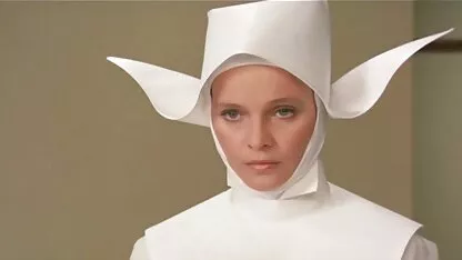 Busty lady đã cho một người thổi kèn và nuốt xem phim sec me con loan luan rất nhiều tinh trùng