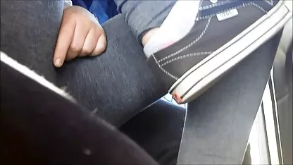 Các bitch thực hiện một phim sec me gia buổi sáng blowjob đến cô ấy trưởng thành khuy áo