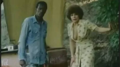 Vẻ đẹp mỏng manh thích fuck tốt! Âm hộ ướt át, nóng bỏng của cô ấy đang kiệt sức vì bị trừng phạt và cô ấy đã sẵn sàng để đầu hàng lần đầu tiên. Kéo sec loan luan me con anh chàng vào phòng ngủ, cô ấy mắc bệnh ung thư