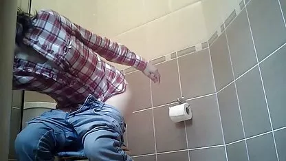 Dude cums trong miệng của một phim sec dit me ruot chó cái dễ thương