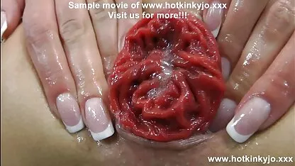 Đen đĩ vuốt ve mình trên mạng pim sec me con quan sát, mạng theo dõi