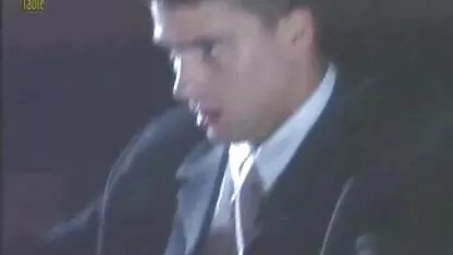 Một người đàn ông fucks phimsec me ke con chong một rôm rả tóc vàng với của anh ấy khổng lồ tinh ranh trong các nhà bếp