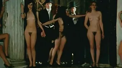 Cuộc phỏng vấn đầu tiên của cô ấy kết thúc bằng sec me dit con tình dục cuồng nhiệt